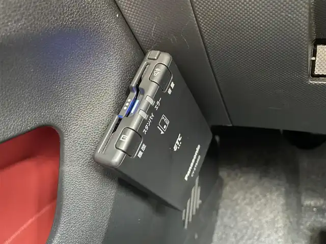 スバル レックス G 群馬県 2023(令5)年 1.7万km シャイニングホワイトパール 社外メモリーナビ/（CD/AUX/USB/Bluetooth/フルセグ）/バックカメラ/スマートアシスト/・衝突回避支援ブレーキ機能/・車線逸脱警報機能/・誤発進抑制制御機能/・先行車発進お知らせ機能/・路側逸脱警報機能/・スマートパノラマパーキングアシスト/・ブラインドスポットモニター (BSM)/・リヤクロストラフィックアラート (RCTA)/プッシュスタート/ETC/コーナーセンサー/アイドリングストップ/スペアキー×1