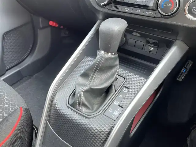 スバル レックス G 群馬県 2023(令5)年 1.7万km シャイニングホワイトパール 社外メモリーナビ/（CD/AUX/USB/Bluetooth/フルセグ）/バックカメラ/スマートアシスト/・衝突回避支援ブレーキ機能/・車線逸脱警報機能/・誤発進抑制制御機能/・先行車発進お知らせ機能/・路側逸脱警報機能/・スマートパノラマパーキングアシスト/・ブラインドスポットモニター (BSM)/・リヤクロストラフィックアラート (RCTA)/プッシュスタート/ETC/コーナーセンサー/アイドリングストップ/スペアキー×1