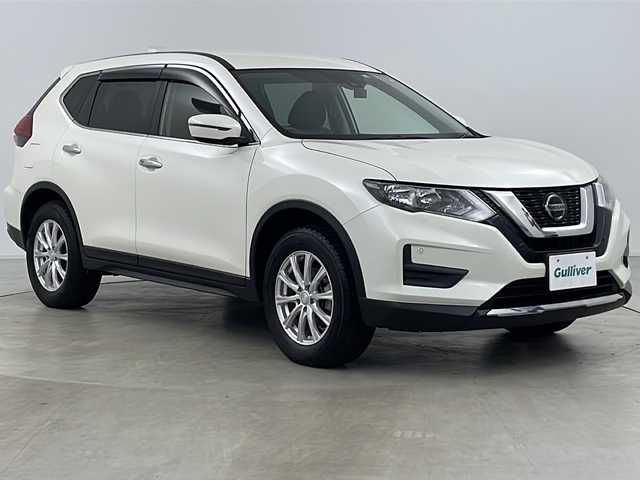 日産 エクストレイル 20S Vセレクション 道央・札幌 2022(令4)年 0.9万km ブリリアントホワイトパール ・ワンオーナー/・社外SDナビ&フルセグ&CD&DVD&/・バックカメラ/・社外ドライブレコーダー/・インテリジェントエマージェンシーブレーキ/・インテリジェントFCW/・標識認識機能/・踏み間違い衝突防止アシスト/・後側方車両検知警報/・車線逸脱防止支援システム/・後退時車両検知警報/・フロントリアソナー/・ダウンヒルアシストコントロール/・アイドリングストップ/・横滑り防止/・ECO MODE/・ステアリングスイッチ/・プッシュスタート/・ヘッドライトレベライザー/・オートライト/・スマートキー/・保証書/・取扱説明書/・純正AW付サマータイヤ積込