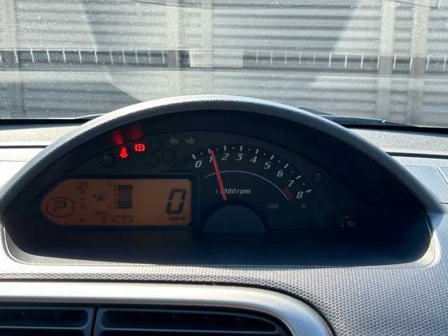 三菱 ｅＫスポーツ R 千葉県 2013(平25)年 3.2万km チタニウムグレーメタリック ワンオーナー/純正オーディオ/ETC/ダブルエアバッグ/純正フォグランプ/純正ドアコーテシイルミネーション/純正アルミホイール/純正フロアマット/保証書/取扱説明書