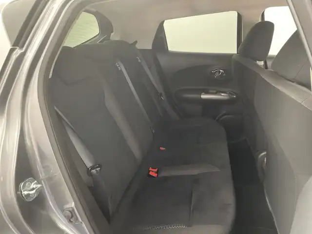 日産 ジューク 15RX Vセレクション 群馬県 2017(平29)年 6.3万km ダークメタルグレー 純正ナビ 全周囲カメラ　衝突被害軽減ブレーキ　純正ビルトインETC アイドリングストップ　レザーステアリング　車線逸脱警報　スマートキー　プッシュスタート　純正17インチアルミホイール　禁煙車