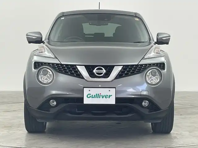 日産 ジューク 15RX Vセレクション 群馬県 2017(平29)年 6.3万km ダークメタルグレー 純正ナビ 全周囲カメラ　衝突被害軽減ブレーキ　純正ビルトインETC アイドリングストップ　レザーステアリング　車線逸脱警報　スマートキー　プッシュスタート　純正17インチアルミホイール　禁煙車