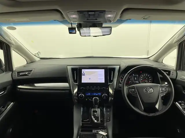 トヨタ アルファード S Cパッケージ 茨城県 2023(令5)年 1.9万km ホワイトパールクリスタルシャイン 純正9型DA/ナビキット/バックカメラ/CD/DVDデッキ/純正フリップダウンモニター/サンルーフ/デジタルインナーミラー/衝突被害軽減ブレーキ/車線逸脱抑制装置/レーダークルーズコントロール/オートマチックハイビーム/BSM/クリアランスソナー/両側電動スライドドア/ETC2.0/ドラレコ/シートヒーター/ベンチレーション/ステアリングヒーター/AC100V/純正18インチAW/LEDヘッドライト/スマートキー