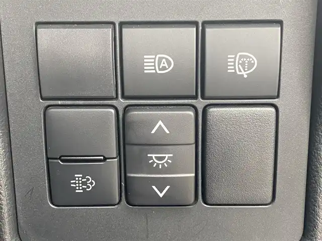 トヨタ ランドクルーザー プラド TX Lパッケージ 熊本県 2021(令3)年 7.9万km ブラック ワンオーナー/保証書・取説あり/社外SDナビＤＴＶ/・CD/DVD/SD/BT/AUX/USB/フルセグ/バックカメラ/社外4本出しマフラー（DOBLEEIGHT）/LEDライト/・オートＨビーム/・フォグ/黒革シート/・シートヒーター/・パワーシート/サンルーフ/ウッドコンビハンドル/サイドステップ/ルーフレール/トヨタセーフティセンス/・ＬＤＡ/・ＰＣＳ/・ＲＳＡ/・先行車発進警報/ＩＳＯＦＩＸ/マット/バイザー/スマートキー/スペアキー×１