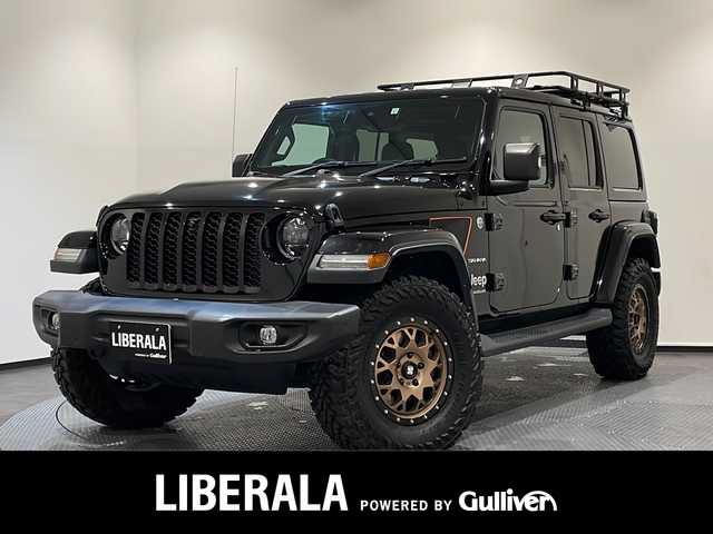 クライスラー・ジープ ジープ ラングラー アンリミテッド サハラ 新潟県 2023(令5)年 2.1万km ブラック 社外装備品/・エクストリームJ 17インチアルミホイール/・ヨコハマ ジオランダーM/Tタイヤ/・Smittybilt製ルーフラック /標準装備品/・純正ナビUconnect/8.4インチVGAタッチパネルモニター（AM/FMラジオ/フルセグ/Bluetooth/AUX/Apple CarPlay / Android Auto）/・フロント/サイド/リアカメラ/・サブウーハー付アルパイン製プレミアムスピーカー（9基）/・アダクティブクルーズコントロール（STOP機能付）/・ParkSenseフロント・リアパークアシスト　/・レザーシート/・フロントシートヒーター/・ステアリングヒーター/・ETC（DSRC）/・LEDライト（ヘッドライト、フロントフォグランプ、 テールランプ）/・115V アクセサリー電源アウトレット