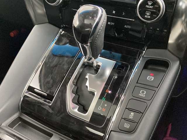 トヨタ ヴェルファイア Z Gエディション 茨城県 2019(平31)年 7.9万km ブラック 社外ナビ［MDV-S707L］/・Bluetooth/・CD/DVD/・フルセグ再生可/モデリスタフルエアロ/電動リアゲート/両側電動スライドドア/ツインルーフ/ステアリングヒーター/バックカメラ/AC100V/レザーシート/パワーシート/エアシート/デジタルインナーミラー/社外ビルトインETC/社外ドライブレコーダー［DRV-NR745］/純正18インチAW/社外フロアマット