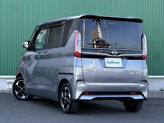 日産 ルークス ハイウェイスター X 宮城県 2022(令4)年 4.8万km チタニウムグレーメタリック ハンズフリーパワースライドドア（運転席側）/快適パック/・プラズマクラスター付リアシーリングファン/・撥水加工シート/・パーソナルテーブル（後席）/・USBソケット（助手席シートバック）/・ロールサンシェード（リアドア）/＝＝＝/インテリジェントエマージェンシーブレーキ/踏み間違い衝突防止アシスト/車線逸脱防止支援システム/車線逸脱警報/前方衝突予測警報/ふらつき警報/標識検知機能/コーナーセンサー/純正9インチナビ（MM320D-L）/・CD/DVD/・Bluetooth/・フルセグTV/ビルトインETC/ドライブレコーダー/ハンズフリーパワースライドドア/ステアリングスイッチ/LEDヘッドランプ/ハイビームアシスト/フォグランプ/オートライト/スマートキー＆プッシュスタート/電動格納ミラー/純正14インチAW/純正ドアバイザー/純正フロアマット/W/サイド/カーテン/ニーエアバッグ