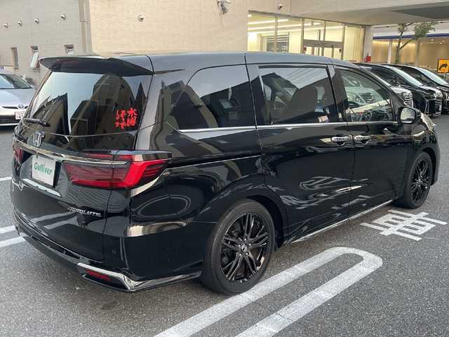 ホンダ オデッセイ アブソルート EX 広島県 2021(令3)年 2.8万km プレミアムスパークルブラックパール /登録時走行距離/　　　　　　　27495キロ/ワンオーナー/ナビ装着用スペシャルパッケージ/マルチビューカメラシステム/Hondaスマートパーキングアシスト/ブラインドスポットインフォメーション/2列目プレミアムクレードルシート/運転席＆助手席シートヒーター/助手席4ウェイパワーシート/運転席大型アームレスト/コンビシート/2列目LEDアンビエントランプ/ハンズフリーアクセスパワーテールゲート/18インチアルミホイール/スペアキー×１/新車時整備手帳/　　【保証書】/取扱説明書/