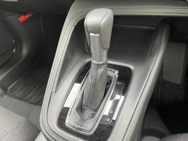 ホンダ ヴェゼル ハイブリッド e:HEV X 石川県 2023(令5)年 4.2万km 黒 純正8型ナビ/フルセグTV/バックカメラ/LEDヘッドライト/ETC/スマートキー/プッシュスタート/電動ミラー/ホンダセンシング/レーダークルーズ/純正アルミホイール/保証書