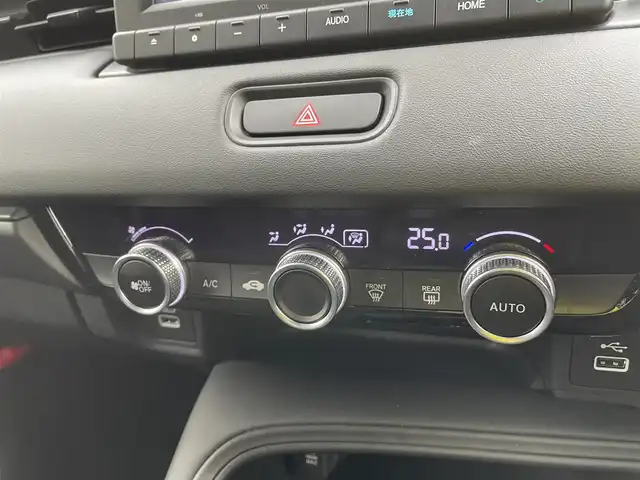 ホンダ ヴェゼル ハイブリッド e:HEV X 石川県 2023(令5)年 4.2万km 黒 純正8型ナビ/フルセグTV/バックカメラ/LEDヘッドライト/ETC/スマートキー/プッシュスタート/電動ミラー/ホンダセンシング/レーダークルーズ/純正アルミホイール/保証書