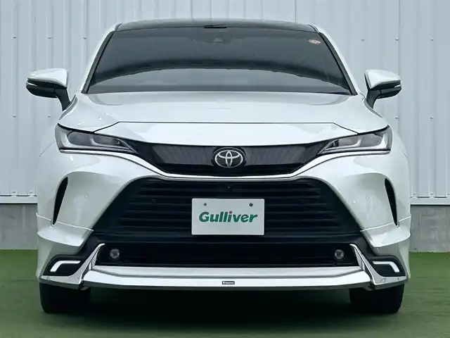 トヨタ ハリアー Z レザーパッケージ 香川県 2023(令5)年 2.4万km プラチナホワイトパールマイカ トヨタセーフティーセンス/・パノラミックビューモニター/・プリクラッシュセーフティ/・レーントレーシングアシスト/・全車速追従機能付レーダークルーズコントロール/・ブラインドスポットモニター/・パーキングサポートブレーキ/・ITSコネクト/12.3インチディスプレイオーディオ/→FM/AM/Bluetooth/フルセグTV/アラウンドビューモニター/調光パノラマルーフ/JBLサウンド/フルモデリスタエアロ/パワーバックドア/本革シート/シートヒータ/エアーシート/ステアリングヒーター/メモリーシート/オートホールド/ETC2.0/パワーウィンドウ/オートエアコン/スマートキー/プッシュスタート