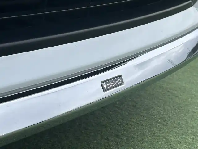 トヨタ ハリアー Z レザーパッケージ 香川県 2023(令5)年 2.4万km プラチナホワイトパールマイカ トヨタセーフティーセンス/・パノラミックビューモニター/・プリクラッシュセーフティ/・レーントレーシングアシスト/・全車速追従機能付レーダークルーズコントロール/・ブラインドスポットモニター/・パーキングサポートブレーキ/・ITSコネクト/12.3インチディスプレイオーディオ/→FM/AM/Bluetooth/フルセグTV/アラウンドビューモニター/調光パノラマルーフ/JBLサウンド/フルモデリスタエアロ/パワーバックドア/本革シート/シートヒータ/エアーシート/ステアリングヒーター/メモリーシート/オートホールド/ETC2.0/パワーウィンドウ/オートエアコン/スマートキー/プッシュスタート