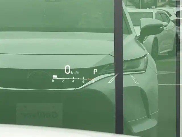 トヨタ ハリアー Z レザーパッケージ 香川県 2023(令5)年 2.4万km プラチナホワイトパールマイカ トヨタセーフティーセンス/・パノラミックビューモニター/・プリクラッシュセーフティ/・レーントレーシングアシスト/・全車速追従機能付レーダークルーズコントロール/・ブラインドスポットモニター/・パーキングサポートブレーキ/・ITSコネクト/12.3インチディスプレイオーディオ/→FM/AM/Bluetooth/フルセグTV/アラウンドビューモニター/調光パノラマルーフ/JBLサウンド/フルモデリスタエアロ/パワーバックドア/本革シート/シートヒータ/エアーシート/ステアリングヒーター/メモリーシート/オートホールド/ETC2.0/パワーウィンドウ/オートエアコン/スマートキー/プッシュスタート