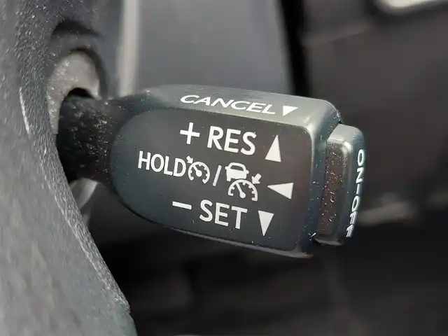 トヨタ ランドクルーザー プラド TX Lパッケージ マットブラED 東京都 2023(令5)年 1.8万km ブラック ワンオーナー/サンルーフ/ルーフレール/ヒッチメンバー/Toyota Safety Sense/・プリクラッシュセーフティ/・レーントレーシングアシスト/・レーンディパーチャーアラート/・先行車発進告知機能/・オートマチックハイビーム/・レーダークルーズコントロール/・クリアランスソナー/・ロードサインアシスト/プッシュスタート/MTモード付きAT/純正ナビ/フルセグTV/フロント＆バックカメラ/ETC2.0/前後ドライブレコーダー/レザーシート/パワーシート/シートヒーター/ベンチレーション/３列目電動格納シート/LEDヘッドライト/ドアバイザー/18インチ純正アルミホイール/スマートキー