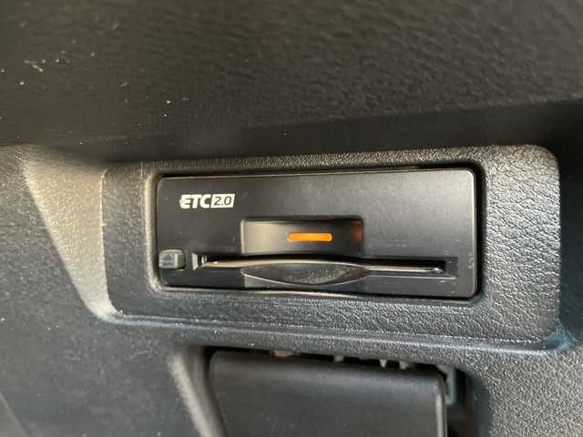 日産 オーラ G 石川県 2022(令4)年 4.7万km ミッドナイトブラック/サンライズカッパー 純正メーカーナビ　フルセグＴＶ　アラウンドビュー　ＬＥＤヘッドライト　ＢＯＳＥサウンド　プロパイロット　ＥＴＣ２．０　ブラインドスポット　ワイヤレス充電　ドラレコ　インテリキー　プッシュスタート