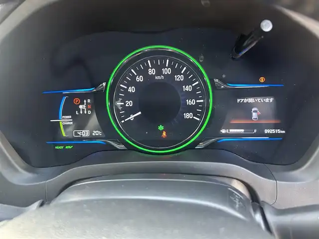 ホンダ ヴェゼル ハイブリッド X 岡山県 2014(平26)年 9.3万km ホワイトオーキッドパール 登録時走行距離92515km/カロッツェリアナビ/フルセグTV(AM.FM.CD.DVD.TV.BT)/バックカメラ/ETC/衝突軽減ブレーキ/横滑り防止装置/クルーズコントロール/オートライト/アイドリングストップ/16インチ純正AW/純正フロアマット/スマートキー/ドアバイザー