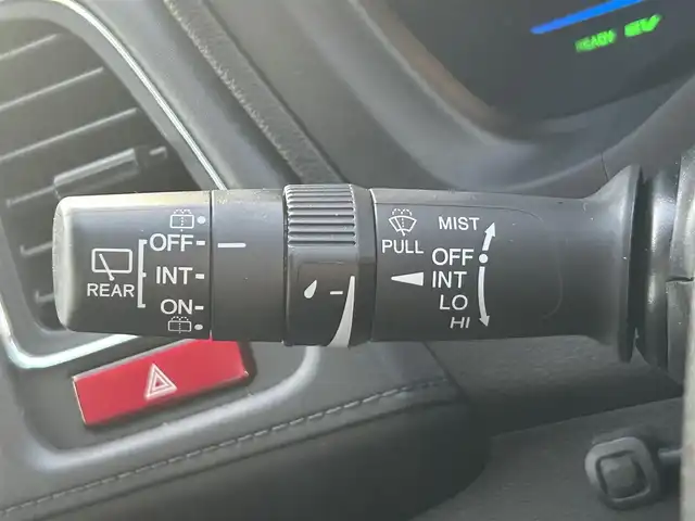 ホンダ ヴェゼル ハイブリッド X 岡山県 2014(平26)年 9.3万km ホワイトオーキッドパール 登録時走行距離92515km/カロッツェリアナビ/フルセグTV(AM.FM.CD.DVD.TV.BT)/バックカメラ/ETC/衝突軽減ブレーキ/横滑り防止装置/クルーズコントロール/オートライト/アイドリングストップ/16インチ純正AW/純正フロアマット/スマートキー/ドアバイザー