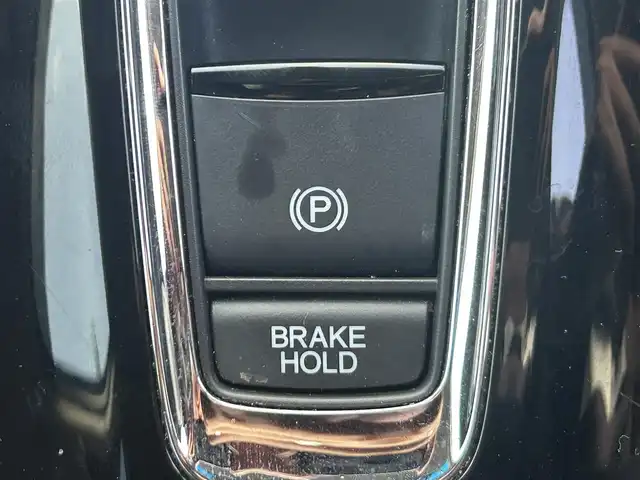 ホンダ ヴェゼル ハイブリッド X 岡山県 2014(平26)年 9.3万km ホワイトオーキッドパール 登録時走行距離92515km/カロッツェリアナビ/フルセグTV(AM.FM.CD.DVD.TV.BT)/バックカメラ/ETC/衝突軽減ブレーキ/横滑り防止装置/クルーズコントロール/オートライト/アイドリングストップ/16インチ純正AW/純正フロアマット/スマートキー/ドアバイザー