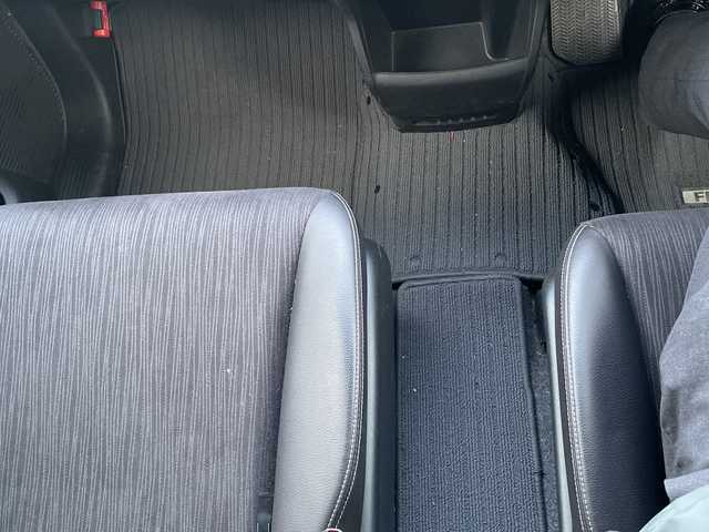 ホンダ フリード G プレミアムエディション 道東・釧路十勝 2016(平28)年 9.5万km プレミアムスパークルブラックパール 4WD/社外SDナビ/・フルセグ/CD/DVD/BT/ラジオ/バックカメラ/両側パワースライドドア/クルーズコントロール/ステアリングスイッチ/ワイパーデアイザー/ETC/スマートキー/スペアキー/HIDヘッドライト/フロアマット/ドアバイザー