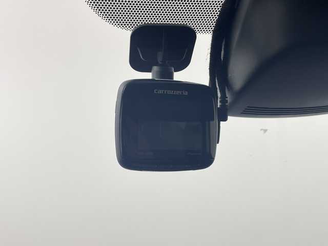 トヨタ シエンタ ハイブリッド G 埼玉県 2019(平31)年 6.8万km ヴィンテージブラウンパールクリスタルシャイン/ホワイトパールクリスタルシャイン 社外11.6インチフリップダウンモニター　TVM-FW1100/社外８インチナビ AVIC-CL902/(Bluetooth/CD/DVD/USB/HDMI/AM/FM)/地デジワンセグ/前方ドライブレコーダー/ETC/クルーズコントロール/衝突軽減ブレーキ/オートマチックハイビーム/車線逸脱警報/運転席・助手席シートヒーター/AC100V/ステアリングヒーター/ドライブモードセレクト/両側パワースライドドア/プッシュスタート/純正フロアマット/純正ドアバイザー