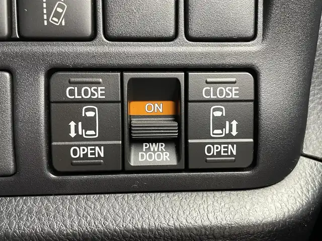 トヨタ ヴォクシー ZS 煌Ⅲ 宮城県 2021(令3)年 0.9万km ブラック パイオニアナビＴＶ/両側電動スライドドア/ハーフレザーシート/バックモニター/ETC/クルーズコントロール/クリアランスソナー/LEDヘッドランプ/プリクラッシュセーフティ/レーンディパーチャーアラート/オートマチックハイビーム/後席オートエアコン/リアサンシェード/ドライブレコーダー/純正16インチアルミ/禁煙車