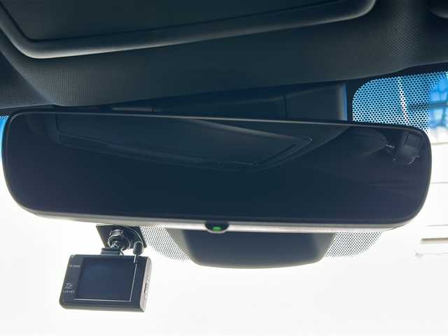 トヨタ クラウン ハイブリッド RS アドバンス 三重県 2019(平31)年 5万km プレシャスブラックパール 禁煙/メーカーナビ/バックカメラ/フルセグTV/前方ドラレコ/ETC/BSM/ステアリングスイッチ/ステアリングヒーター/シートヒーター/パワーシート/メモリーシート/ハーフレザーシート/レーダークルーズコントロール/レーンキープアシスト/衝突被害軽減システム/オートリトラミラー