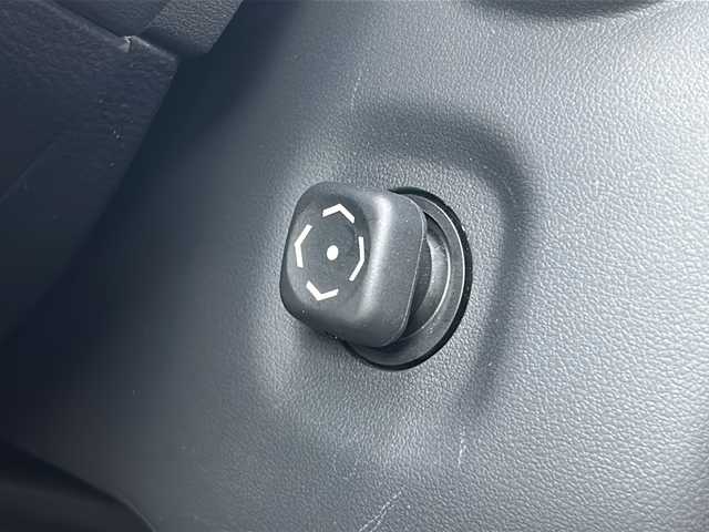 トヨタ クラウン ハイブリッド RS アドバンス 三重県 2019(平31)年 5万km プレシャスブラックパール 禁煙/メーカーナビ/バックカメラ/フルセグTV/前方ドラレコ/ETC/BSM/ステアリングスイッチ/ステアリングヒーター/シートヒーター/パワーシート/メモリーシート/ハーフレザーシート/レーダークルーズコントロール/レーンキープアシスト/衝突被害軽減システム/オートリトラミラー