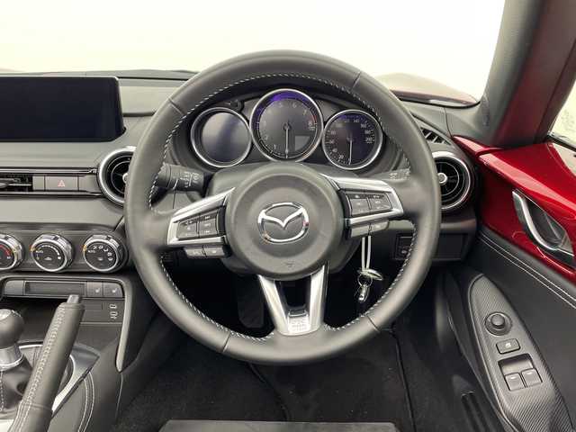 マツダ ロードスター RS 新潟県 2024(令6)年 1万km ソウルレッドクリスタルM ワンオーナー/スマートキー/スペアキー1本/クルコン/マツダコネクトナビ/SD/USB/フルセグ/バックカメラ/ドライブレコーダー/コーナーセンサー/LED/ハーフレザー/シートヒーター　D席/N席/衝突被害軽減システム