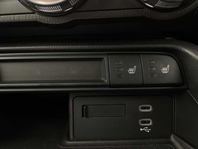 マツダ ロードスター RS 新潟県 2024(令6)年 1万km ソウルレッドクリスタルM ワンオーナー/スマートキー/スペアキー1本/クルコン/マツダコネクトナビ/SD/USB/フルセグ/バックカメラ/ドライブレコーダー/コーナーセンサー/LED/ハーフレザー/シートヒーター　D席/N席/衝突被害軽減システム