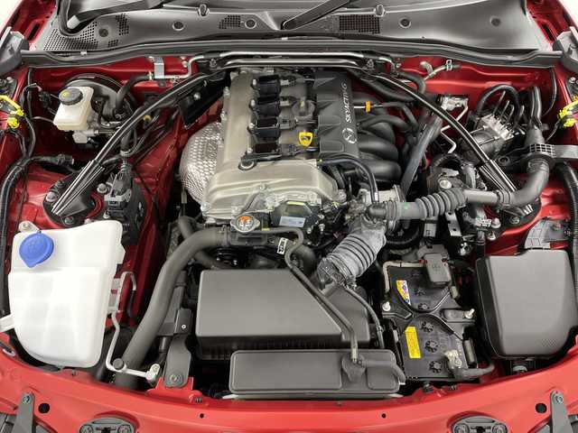 マツダ ロードスター RS 新潟県 2024(令6)年 1万km ソウルレッドクリスタルM ワンオーナー/スマートキー/スペアキー1本/クルコン/マツダコネクトナビ/SD/USB/フルセグ/バックカメラ/ドライブレコーダー/コーナーセンサー/LED/ハーフレザー/シートヒーター　D席/N席/衝突被害軽減システム