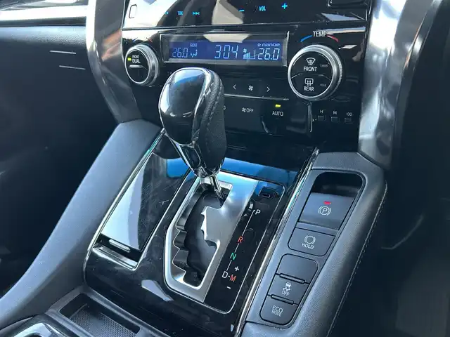 トヨタ アルファード S Cパッケージ 佐賀県 2019(平31)年 6.9万km ホワイトパールクリスタルシャイン ワンオーナー/ツインムーンルーフ/モデリスタエアロ/社外10インチメモリーナビゲーション/・フルセグTV/CD/DVD/SD/USB/Bluetooth/社外11.6インチフリップダウンモニター/バックカメラ/前方ドライブレコーダー/ビルトインETC/デジタルインナーミラー/パワーバックドア/電子パーキングブレーキ/・AUTO HOLD機能/レザーシート(合皮)/DN席＋2列目パワーシート(D席メモリー機能付)/DN席シートヒーター/シートベンチレーション/N席＋2列目電動オットマン/ISOFIX対応/木目調革巻きステアリング/ステアリングヒーター/ステアリングリモコン/純正18インチアルミホイール/純正三眼LEDヘッドライト/・オートマチックハイビーム/純正LEDフォグランプ/純正ドアバイザ―/新車保証書/取扱説明書/スペアキー１本/トヨタセーフティセンス/・レーダークルーズコントロール/・レーントレーシングアシスト/・プリクラッシュセーフティ/・ブラインドスポットモニター/・クリアランスソナー/・パーキングサポートブレーキ/・ロードサインアシスト