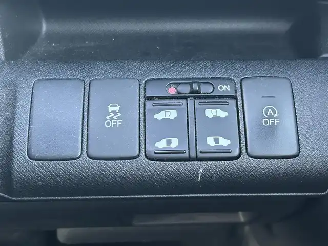 ホンダ ステップワゴン スパーダ Z インターナビセレ 長崎県 2013(平25)年 12.1万km プレミアムスパークルブラックパール ワンオーナー/純正ナビ/クルコン/パドルシフト/アイドリングストップ/ＥＴＣ/両側パワスラ/純正フロアマット/純正アルミホイール/ＨＩＤヘッドライト/バックカメラ