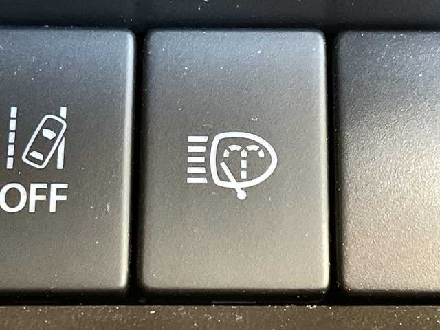 スズキ ジムニー シエラ JC 福井県 2021(令3)年 0.8万km ブルーイッシュブラックパール3 ４WD/ワンオーナー/純正8インチメモリーナビ/フルセグTV/BT/DVD/CD/USB/AM/FM/バックカメラ/セーフティサポート/・デュアルセンサーブレーキサポート/・クルーズコントロール/・車線逸脱抑制機能/・標識認識機能/ヒルディセントコントロール/ETC/オートライト/LEDヘッドライト/純正15インチアルミホイール/ヘッドライトウォッシャー/盗難防止装置/プッシュスタート/スマートキー×2/純正フロアマット/背面タイヤ/ステアリングスイッチ