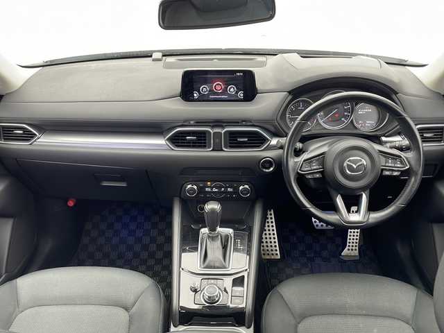 マツダ ＣＸ－５ XD プロアクティブ 千葉県 2017(平29)年 5.7万km スノーフレイクホワイトパールマイカ 衝突被害軽減システム/レーンキープアシスト/レーダークルーズコントロール/コーナーセンサー（前後）/ブラインドスポットモニター/アイドリングストップ/純正メモリナビ/　（Bluetooth/CD/DVD/USB/フルセグTV）/バックカメラ/社外ETC/ヘッドアップディスプレイ/４WD/MTモード付AT/社外フロアマット/社外サイドバイザー/電格ミラー/オートライトハイビーム/LEDヘッドライト/純正19インチアルミホイール