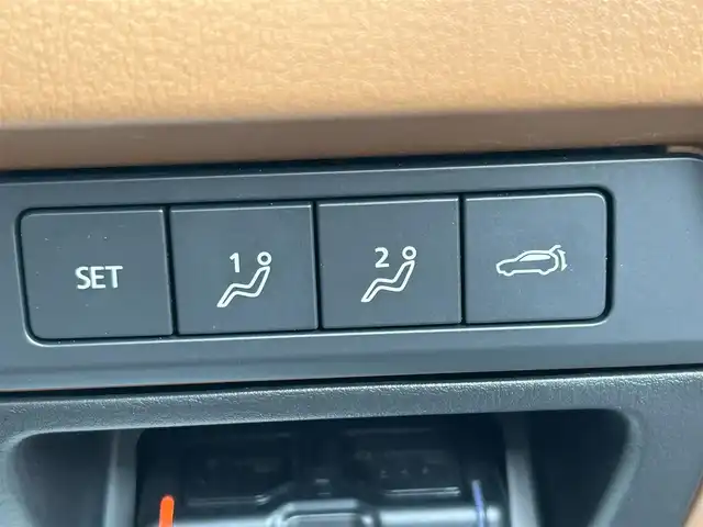 マツダ ＣＸ－６０ XD HV プレミアムスポーツ 岡山県 2023(令5)年 1.5万km プラチナクォーツメタリック 4WDHVターボ/パノラマルーフ/純正12.3インチナビ/フルセグTV/AUX/USB/AppleCarPlay/AndroidAuto/BOSEサウンドシステム/スタッドレスタイヤ/バックカメラ/360°カメラ/レーダークルーズコントロール/クルージングトラフィックサポート/スマートブレーキサポート/レーンキープアシスト/ブラインドスポットモニター/アクティブドライビングディスプレイ/リバース機能付きドアミラー/社外20インチアルミホイール/ナッパ本革コンビシート/パワーシート/シートヒーター/ベンチレーション/スマートキー/ETC/ドライブレコーダー/禁煙車