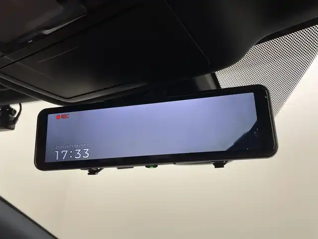 レクサス ＲＸ 450h Fスポーツ 福岡県 2019(令1)年 4.8万km ホワイトノーヴァガラスフレーク サンルーフ　/純正１２．３型ナビ　/全方位カメラ　/前後ドラレコ　/デジタルルームミラー　/レーダークルコン　/衝突被害軽減　/レーンキープ　/ＢＳＭ　/ＰＫＳＢ　/パドルシフト　/シートベンチレーション／ヒーター　/ステアリングヒーター　/本革シート　/パワーシート　/パワーバックドア　/HUD