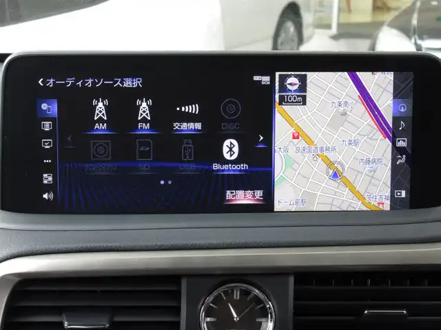 レクサス ＲＸ 300 Fスポーツ 大阪府 2021(令3)年 1.2万km パール 純正１２.３インチワイドディスプレイナビ、/フルセグＴＶ、Ｂｌｕｅｔｏｏｔｈ/パノラミックビューモニター/ヘッドアップディスプレイ/レクサスセーフティ+/パノラマルーフ/革シート/ＥＴＣ/パドルシフト/スマートキー２個/前席パワーシート/前席シートヒーター/後席シートヒーター/前席ベンチレーション/オートパーキングブレーキ/三眼フルＬＥＤヘッドランプ/前後カメラドライブレコーダー/純正２０インチアルミホイール/前後ＵＳＢアクセサリーソケット