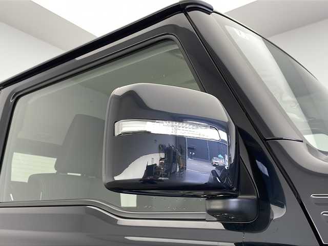 スズキ ジムニー XC 長野県 2024(令6)年 0.1万km未満 ブルーイッシュブラックパール3 4WD/ワンオーナー/クルーズコントロール/車線逸脱警報/衝突軽減ブレーキ/後方コーナーセンサー/センターデフロック/ダウンヒルアシストコントロール/アイドリングストップ/ステアリングスイッチ/LEDヘッドライト/オートライト/フロントフォグランプ/電動格納ミラー/ウィンカーミラー/ドアミラーヒーター/純正16インチAW装着/プッシュスタート/スマートキー/取扱説明書/保証書