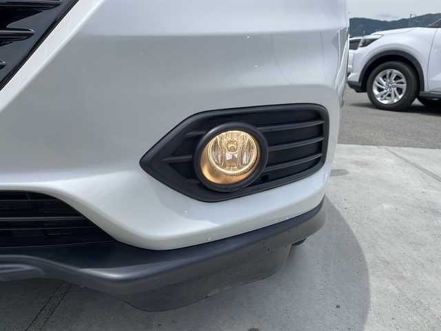ホンダ ヴェゼル X ホンダセンシング 山梨県 2020(令2)年 2.4万km プラチナホワイトパール 純正ナビ/ＥＴＣ/バックモニター/ドライブレコーダー /クルーズコントロール /オートマチックハイビーム/レーンキープアシスト/プッシュスタート/パワステ/パワーウインドウ/電動格納ミラー　/フロアマット