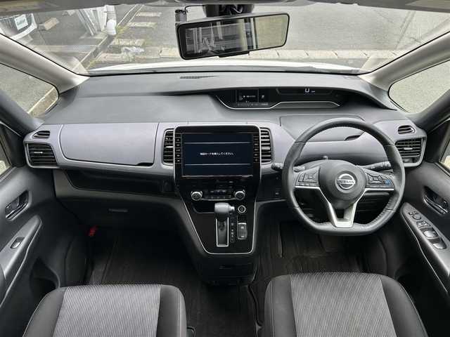 日産 セレナ ハイウェイスター V 静岡県 2022(令4)年 6万km ブリリアントホワイトパール 純正10インチSDナビ/フルセグTV/Bluetooth接続/エマージェンシーブレーキ/プロパイロット/デジタルインナーミラー/アイドリングストップ/ビルトインETC/LEDヘッドライト/ロールサンシェード/シート&ハンドルヒーター/アラウンドビューモニター/両側パワースライドドア/純正16AW