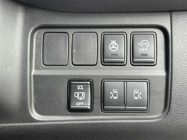 日産 セレナ ハイウェイスター V 静岡県 2022(令4)年 6万km ブリリアントホワイトパール 純正10インチSDナビ/フルセグTV/Bluetooth接続/エマージェンシーブレーキ/プロパイロット/デジタルインナーミラー/アイドリングストップ/ビルトインETC/LEDヘッドライト/ロールサンシェード/シート&ハンドルヒーター/アラウンドビューモニター/両側パワースライドドア/純正16AW
