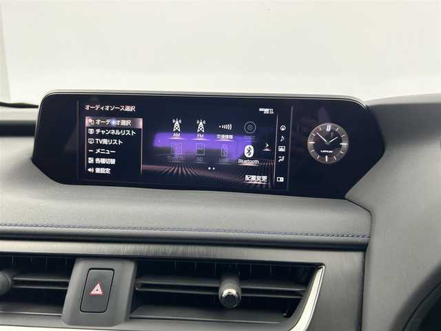 レクサス ＵＸ 250h Fスポーツ スタイルブルー 愛知県 2022(令4)年 1.2万km ソニッククロム 特別仕様車専用　texシート/純正ナビ/サンルーフ/全方位カメラ/レザーシート/ACC/ブラインドスポットモニター/Bluetooth/パワーシート/シートヒーター/シートクーラー/ステアリングヒート/メモリシート/ETC2.0/電動リアゲード/純正フロアマット/純正AW/USB端子入力/オートライト/オートマチックハイビーム/ルーフレール/パドルシフト/オートホールド/コーナーセンサー