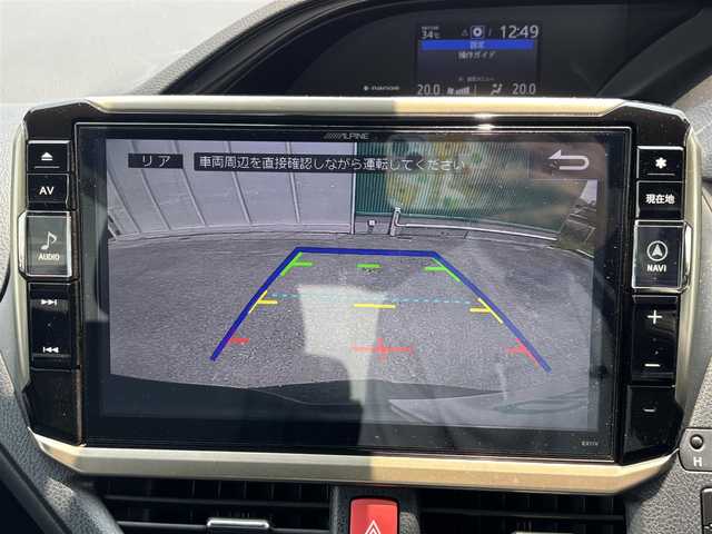 トヨタ エスクァイア ハイブリッド Gi ブラックテーラード 福岡県 2017(平29)年 4.6万km スパークリングブラックパールクリスタルシャイン 11型ALPINE SDナビ/・Bluetooth/・フルセグTV/・バックカメラ/・CD/レーンキープアシスト/盗難防止装置/エアバッグ(W＋サイド)/カーテンエアバッグ/衝突被害軽減システム/社外ドラレコ/ビルトインETC/LEDオートライト/後席用モニター/両側パワスラ/EVモード/POWERモード/WAC/レザーシート/・シートヒーター/・エアシート/純正フロアマット/純正アルミホイール/スマートキー/PW/プッシュスタート