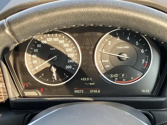 ＢＭＷ ２１８ｉ アクティブツアラー ラグジュアリー 三重県 2018(平30)年 6万km ミネラルホワイト ♪パワーバックドア/インテリジェントセーフティー/レーンディパーチャーウォーニング/パークディスタンスコントロール/純正ナビ/　・CD/DVD再生・CD録音/　・Bluetoothオーディオ・USB/バックカメラ/黒革シート/前席パワーシート(D席メモリ付)/前席シートヒーター/スマートキー×2/プッシュスタート/前後ドライブレコーダー/クルーズコントロール/アイドリングストップ/純正16インチAW/LEDヘッドライト/フォグライト /オートライト/オートワイパー/フロアマット/電格ミラー/ETC/サイドカーテンエアバック