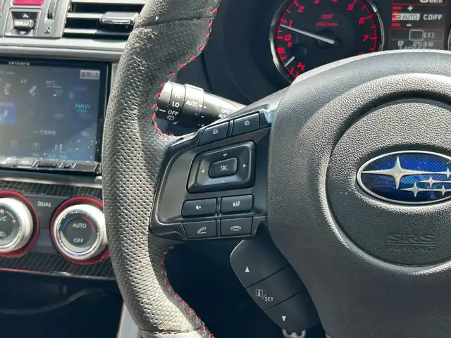 スバル ＷＲＸ ＳＴＩ STI 滋賀県 2015(平27)年 15万km ダークグレーメタリック 4WD(F4)/HKSサスペンション（Spec-A）/7インチ純正ナビ【AVIC-ZH0999】/（FM/AM/CD/DVD/Bluetooth/HDMI/フルセグTV）/バックカメラ/サイドカメラ/ETC/GPSレーダー/デジタルインナーミラー(前後ドラレコ機能付き)/アドバンスドセーフティパッケージ/・リヤビークルディティクション/・サイドビューモニター/・ハイビームアシスト/電動格納ミラー/革巻きステアリング/ステアリングスイッチ/オートライト/LEDヘッドライト/フロントフォグ/リアフォグ/フルオートエアコン/プッシュスタート/スマートキー/純正フロアマット