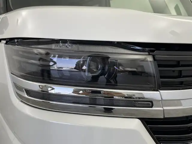 スズキ スペーシア カスタム HYBRID XS ターボ 群馬県 2024(令6)年 0.2万km ピュアホワイトパール/ブラック2トーン 純正ナビ　全方位　アダプティブクルーズコントロール　衝突軽減　両側パワースライドドア　ビルトインＥＴＣ　レーンアシスト　アイドリングストップ　シートヒーター　スマートキー　プッシュスタート　禁煙車