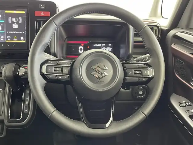 スズキ スペーシア カスタム HYBRID XS ターボ 群馬県 2024(令6)年 0.2万km ピュアホワイトパール/ブラック2トーン 純正ナビ　全方位　アダプティブクルーズコントロール　衝突軽減　両側パワースライドドア　ビルトインＥＴＣ　レーンアシスト　アイドリングストップ　シートヒーター　スマートキー　プッシュスタート　禁煙車