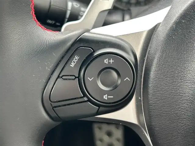 トヨタ ８６ GT リミテッド 群馬県 2020(令2)年 2.3万km クリスタルホワイトパール ワンオーナー/LEDクリアランス付きLEDヘッドライト/純正SDナビ/　CD/DVDhBluetooth/フルセグTV/TVキット/バックカメラ/ダブルステッチ入革アルカンターラコンビシート/純正ドライブレコーダー/ETC2.0/パドルシフト/前席シートヒーター/純正１７インチアルミホイール/純正フロアマット/横滑り防止装置/プッシュスタート/スマートキー/スペアキー