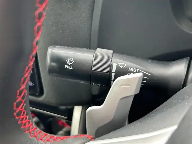 トヨタ ８６ GT リミテッド 群馬県 2020(令2)年 2.3万km クリスタルホワイトパール ワンオーナー/LEDクリアランス付きLEDヘッドライト/純正SDナビ/　CD/DVDhBluetooth/フルセグTV/TVキット/バックカメラ/ダブルステッチ入革アルカンターラコンビシート/純正ドライブレコーダー/ETC2.0/パドルシフト/前席シートヒーター/純正１７インチアルミホイール/純正フロアマット/横滑り防止装置/プッシュスタート/スマートキー/スペアキー