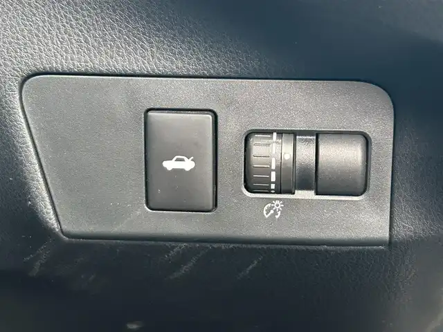 トヨタ ８６ GT リミテッド 群馬県 2020(令2)年 2.3万km クリスタルホワイトパール ワンオーナー/LEDクリアランス付きLEDヘッドライト/純正SDナビ/　CD/DVDhBluetooth/フルセグTV/TVキット/バックカメラ/ダブルステッチ入革アルカンターラコンビシート/純正ドライブレコーダー/ETC2.0/パドルシフト/前席シートヒーター/純正１７インチアルミホイール/純正フロアマット/横滑り防止装置/プッシュスタート/スマートキー/スペアキー